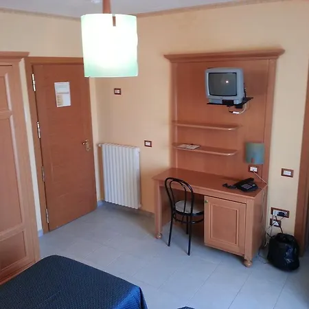 מלון Centro Congressi San Gerardo Caposele