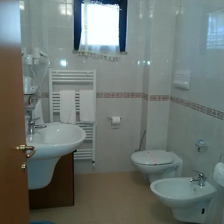 Centro Congressi San Gerardo 3* Caposele