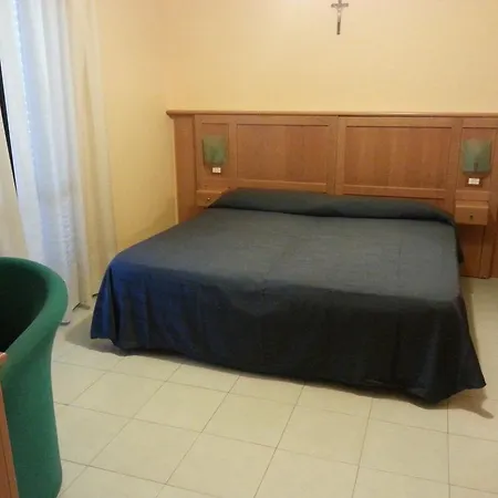 Centro Congressi San Gerardo מלון Caposele