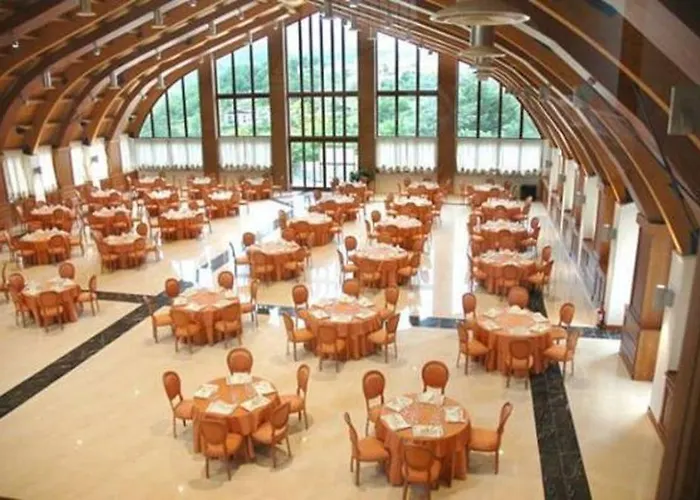 Centro Congressi San Gerardo 3* Caposele