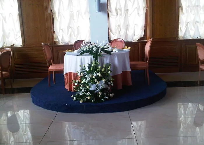 Centro Congressi San Gerardo 3*